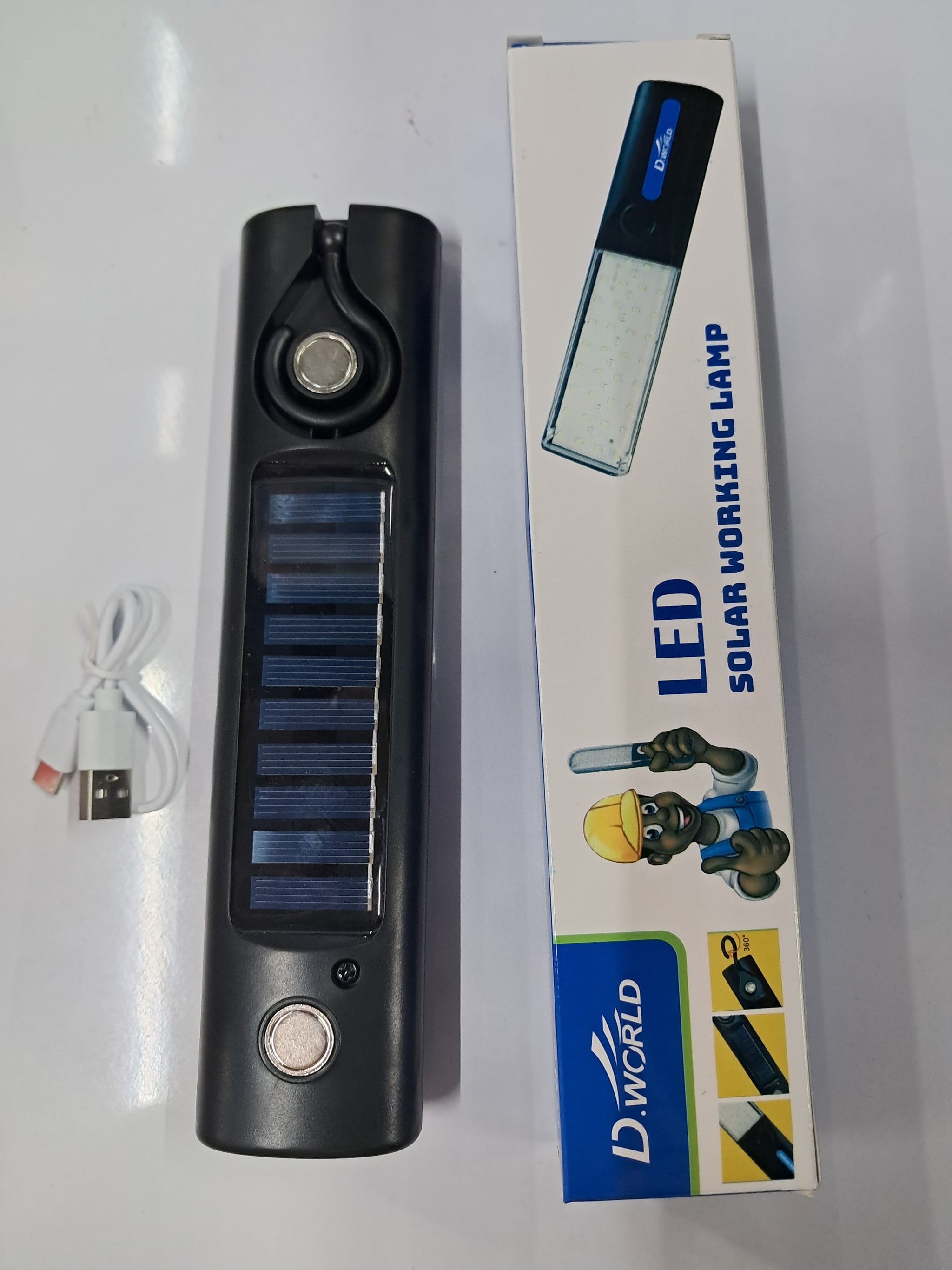 Solar chargeable 5 mode light magnetic torch light